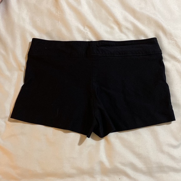 WET SEAL MINI SHORTS - Picture 5 of 5